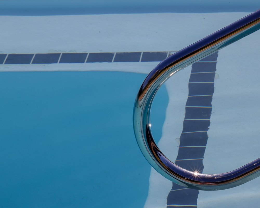 Une piscine dont vous